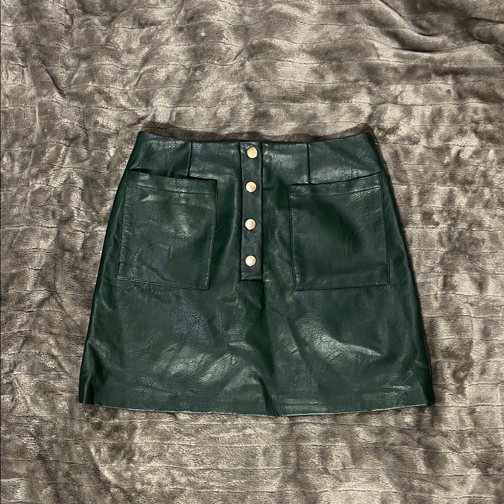 Forever 21 Dark Green Faux Leather Mini Skirt size Small